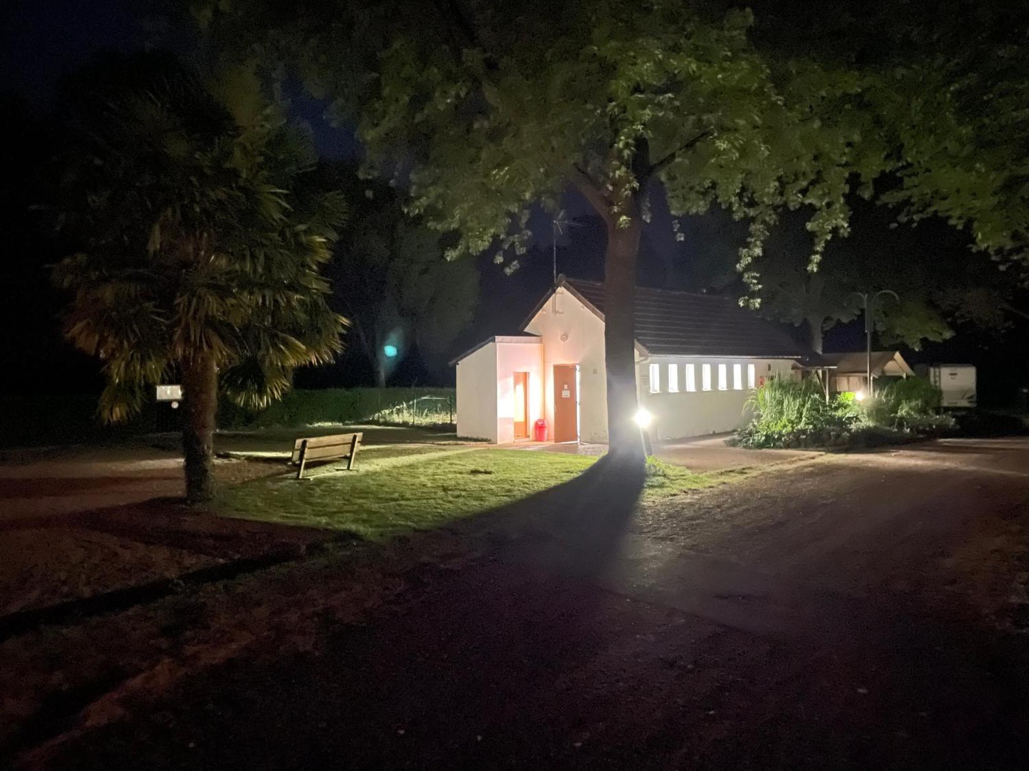 Camping Les Portes Du Perche Mamers المظهر الخارجي الصورة