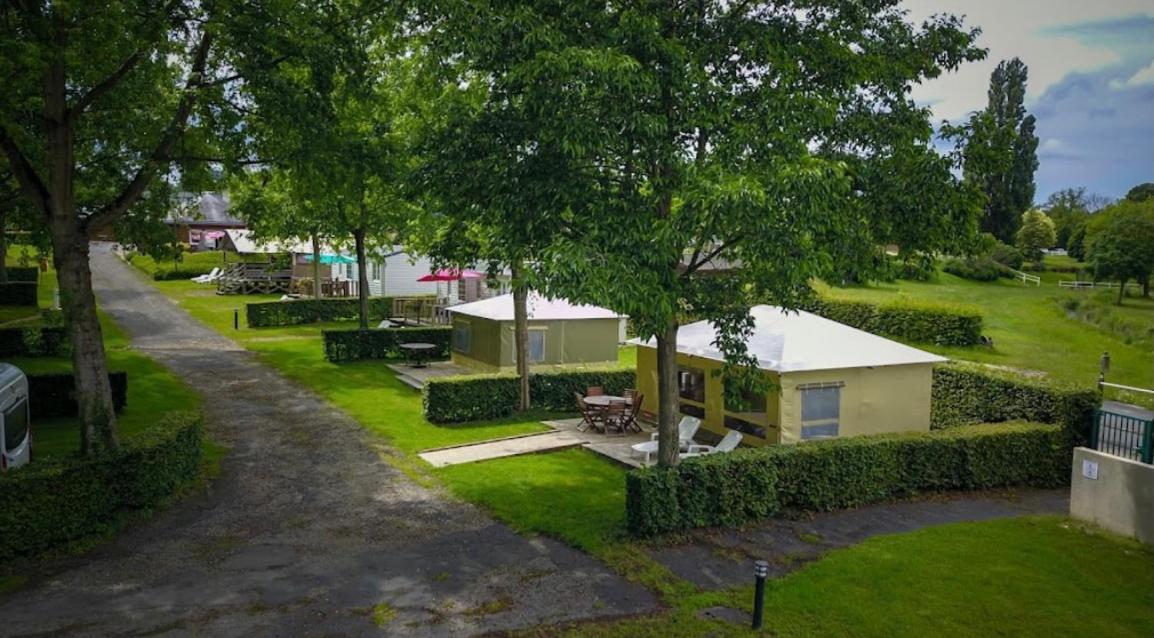 Camping Les Portes Du Perche Mamers المظهر الخارجي الصورة